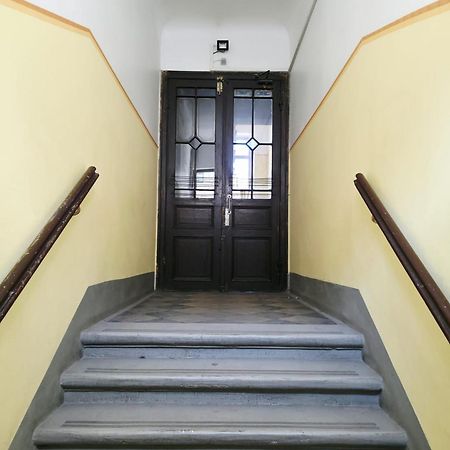 Center Studio Self Check In Renovated 2020 Riga Luaran gambar