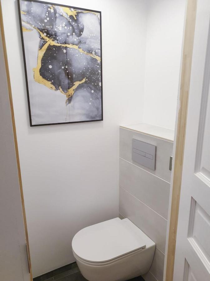 Center Studio Self Check In Renovated 2020 Riga Luaran gambar